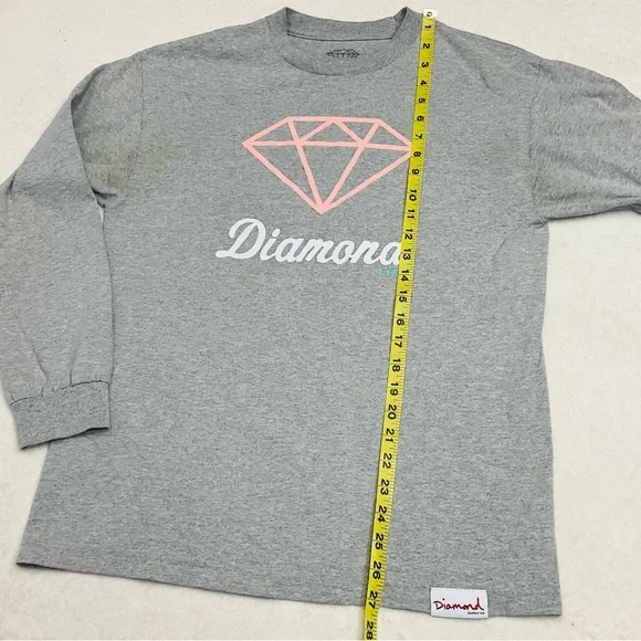 Diamond Supply Co. Women’s Medium  ’Diamond Life’ Gray Long Sleeve Tee Shirt - Picture 8 of 9